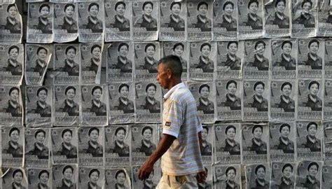 Comelec: Campaign materials must use candidates’ latest photos.